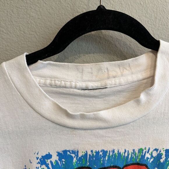 Vintage looney Tunes 1991 Pump Up The Volume okay Condition - Picture 5 of 12